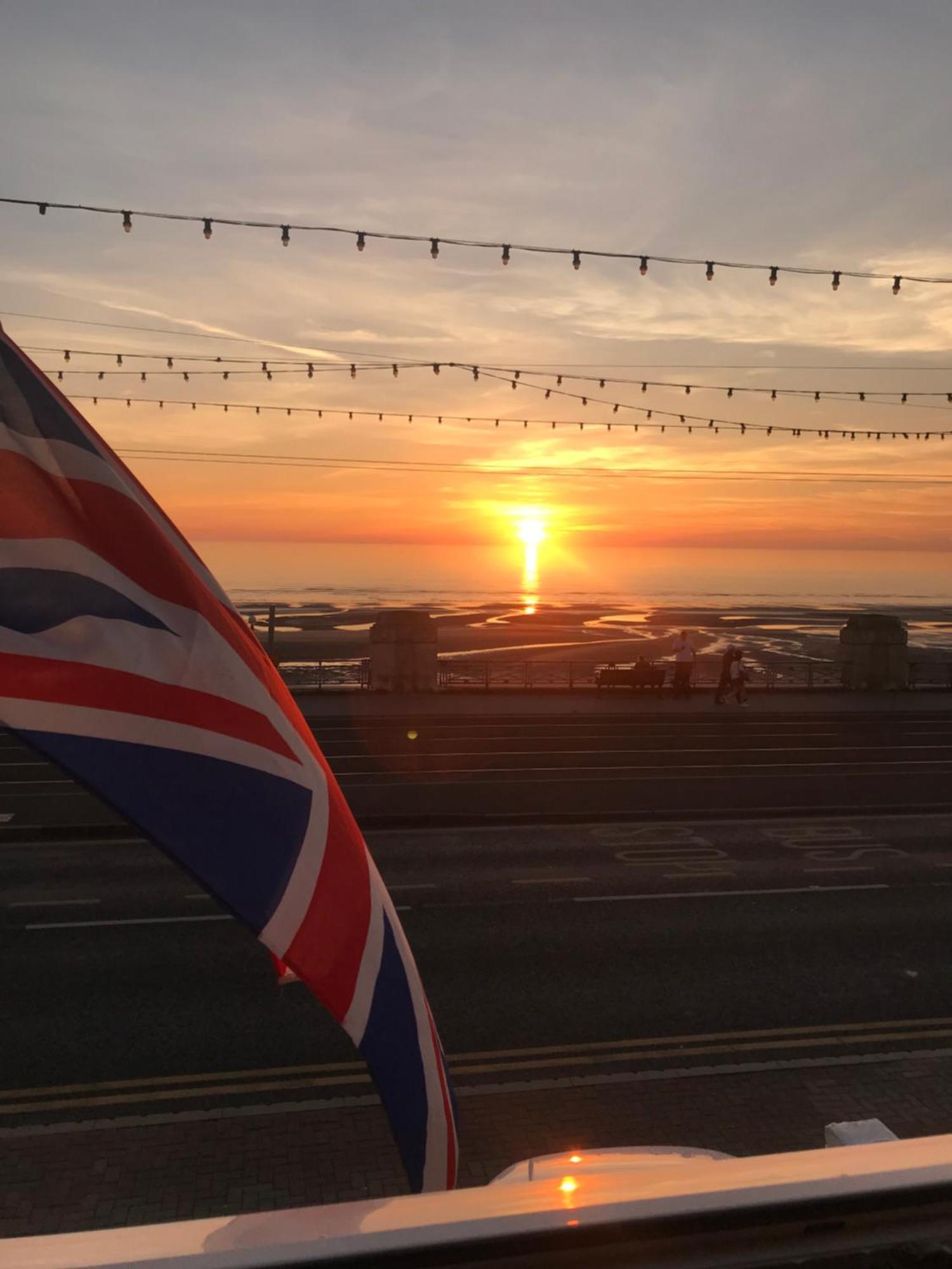 The Rutland Hotel Blackpool Bagian luar foto